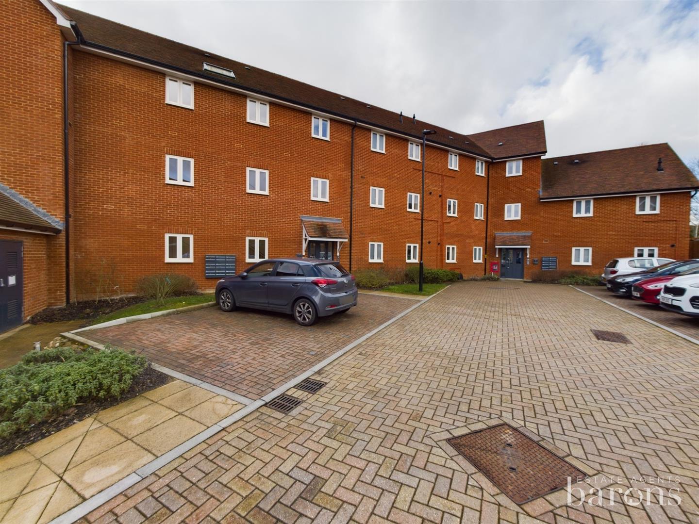 Basingstoke Estate Agents, Basingstoke For Sale, Barons Estate Agents